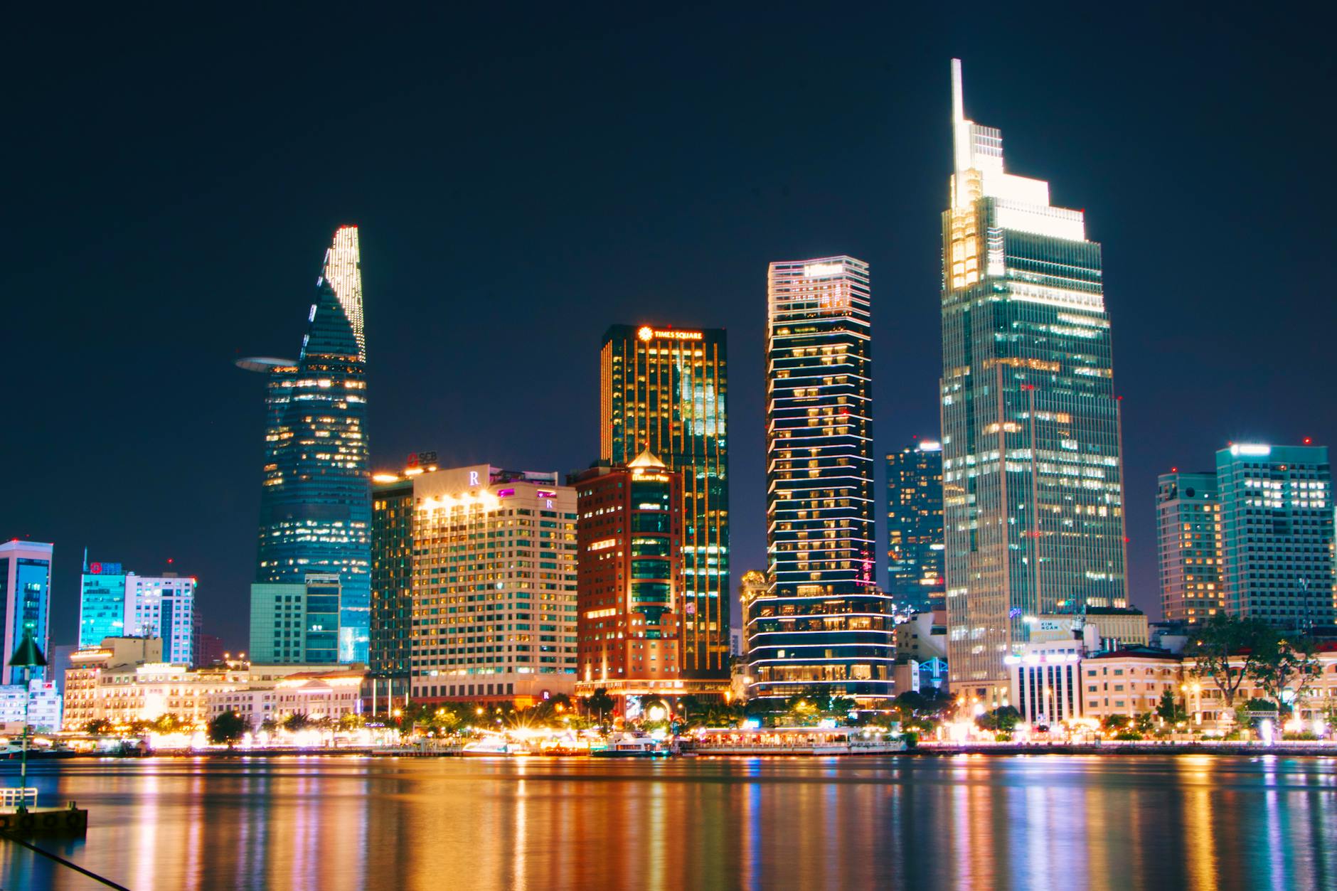 Bốn start-up AI người Việt vừa gọi được hơn 80 triệu USD trong quý I — họ làm gì?