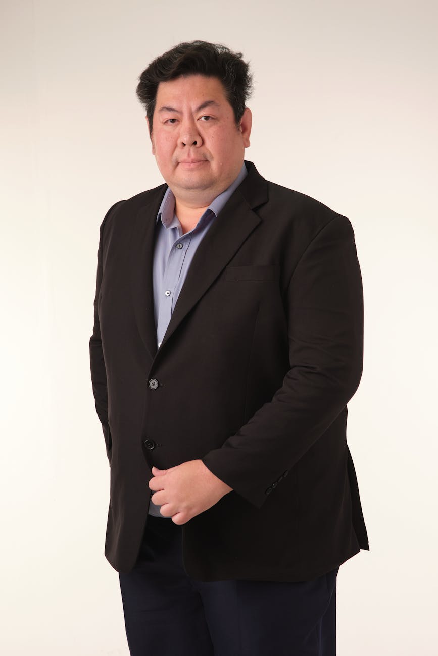 Chân dung Mạc Tuấn Quang, Founder & Managing Partner