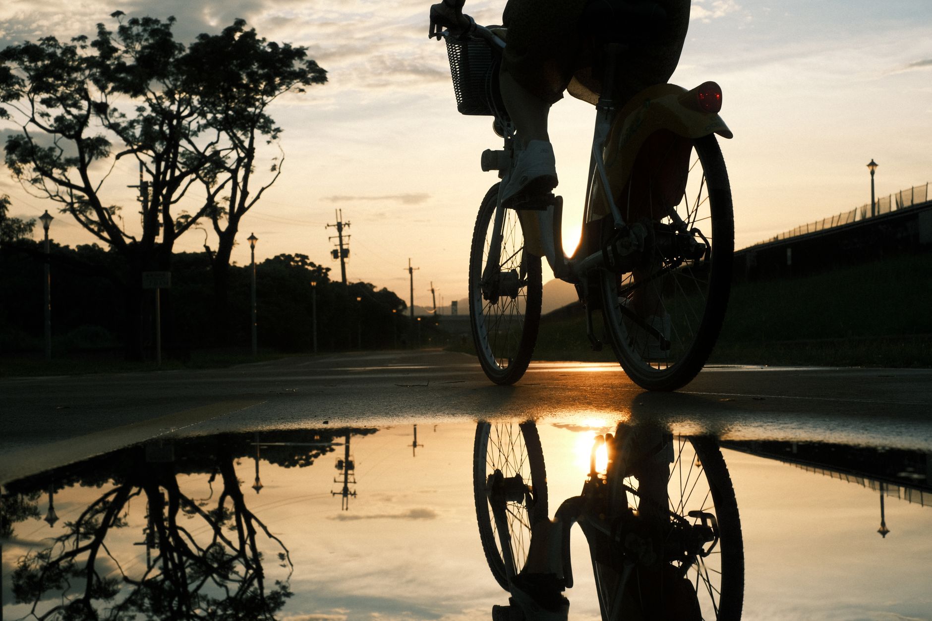 GUỒNG — Bike & Run Lab