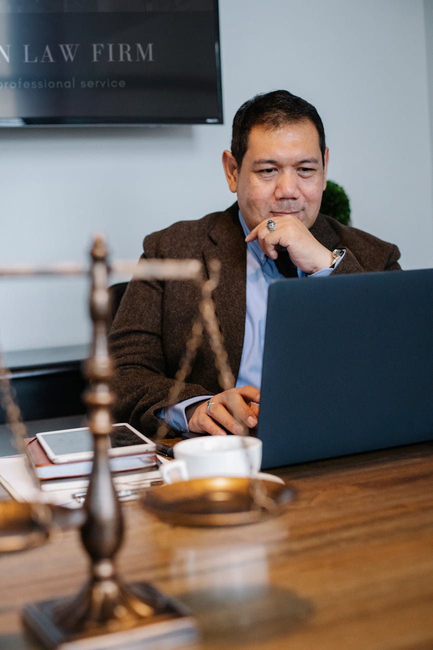 Chân dung Mạc Tuấn Quang, Founder & Managing Partner