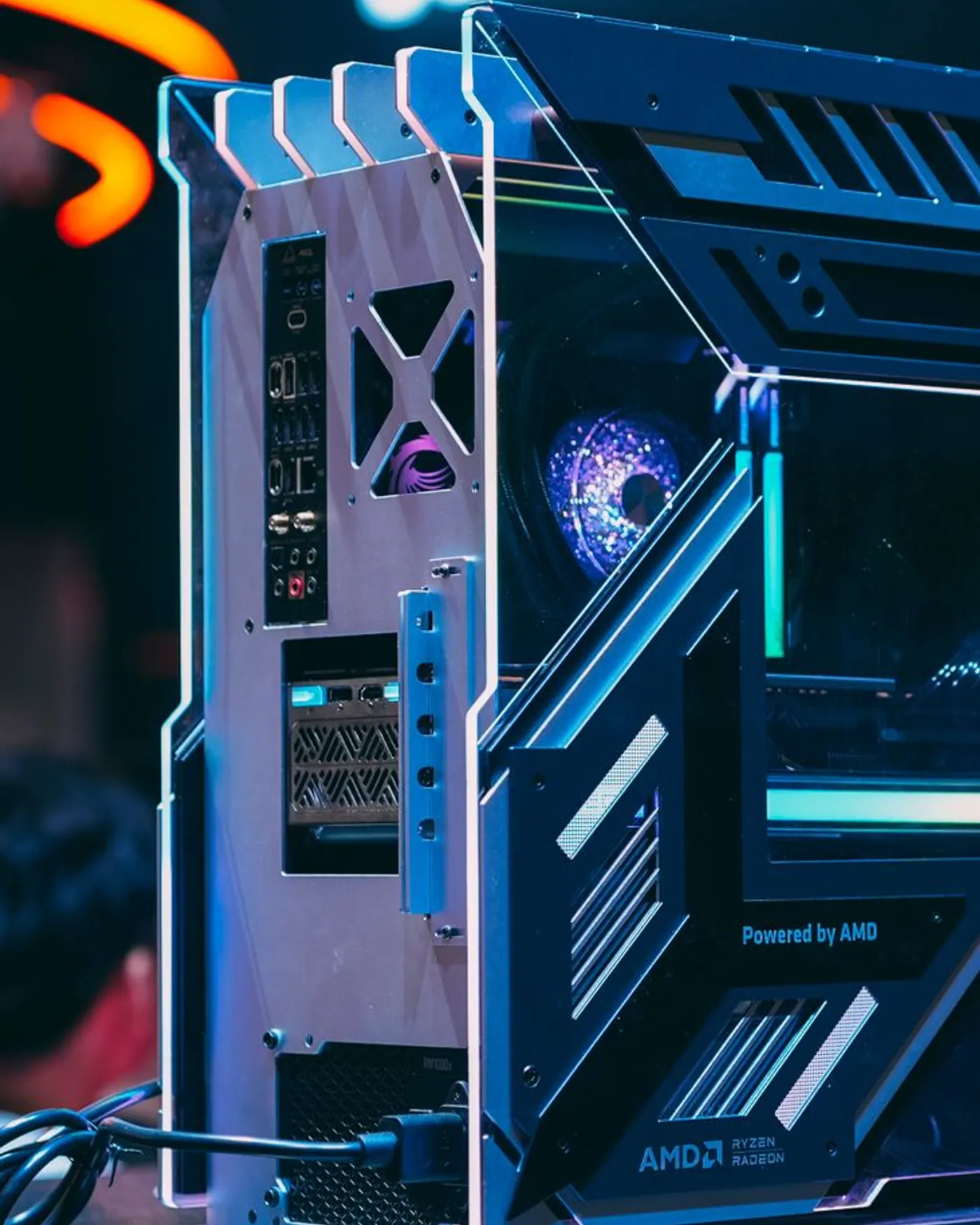 Bộ máy BYTESHOP đã bàn giao